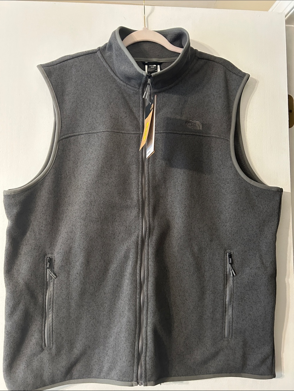 The North Face Men's Charcoal Gray Fleece Vest - Full Zip